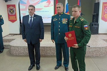 В Оренбурге отметили 85-ю годовщину облвоенкомата